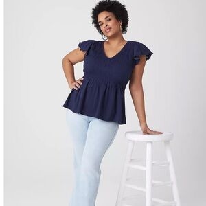 Lane Bryant navy blue flutter sleeve smocked peplum top size 22/24